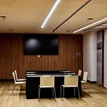 מלון Novotel Lavant