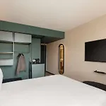Novotel Lavant 4*