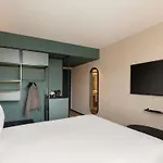 酒店 Novotel Lavant