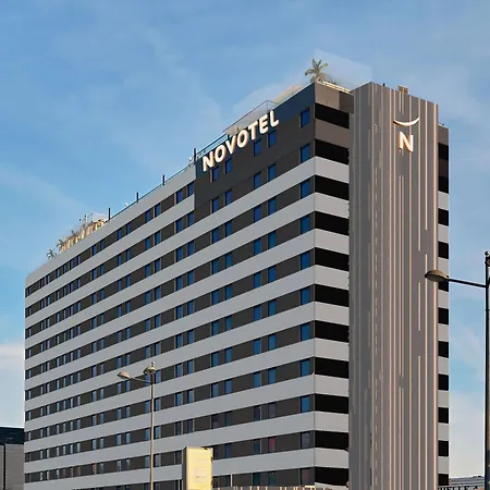 Hotel Novotel Lavant 4*