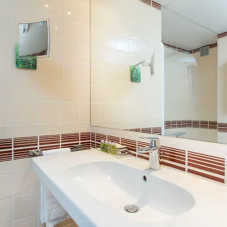Novotel Lavant 4*