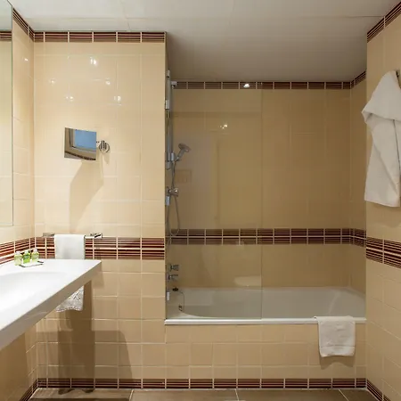 Novotel Lavant 4*