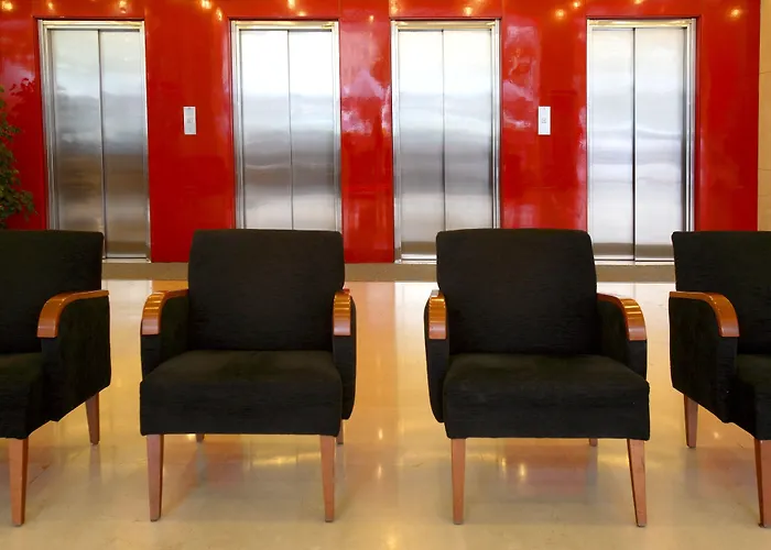 Hotel Novotel Lavant 4*