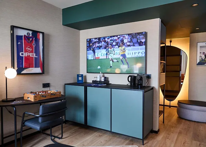 Hotel Novotel Lavant 4*