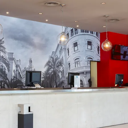 מלון Novotel Lavant ולנסיה