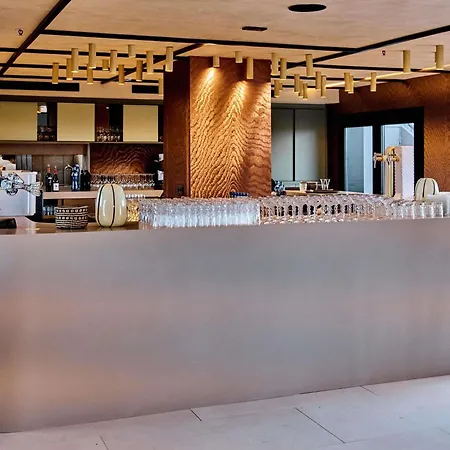 Hotel Expo 4*